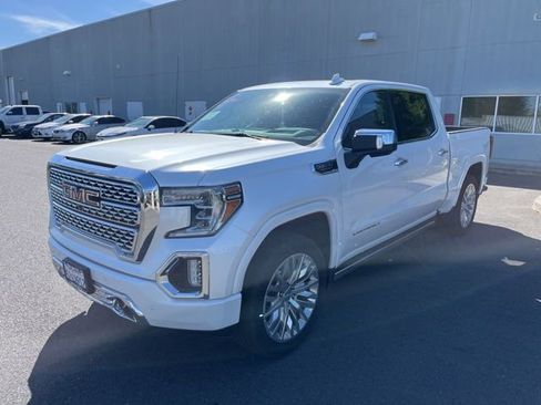 Used 2019 GMC Sierra 1500 Denali w/ Denali Ultimate Package image 3