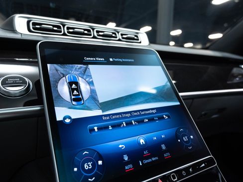 Used 2024 Mercedes-Benz Maybach S 680 4MATIC image 83