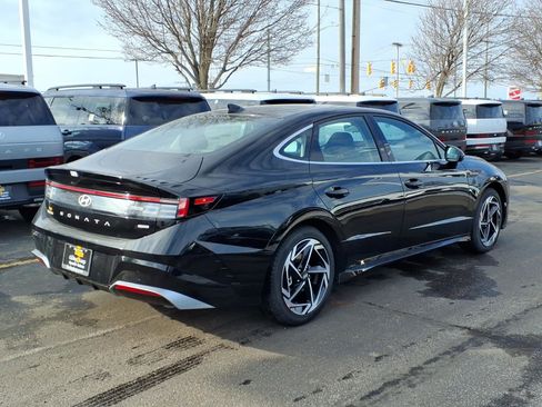 New 2026 Hyundai Sonata SEL image 9