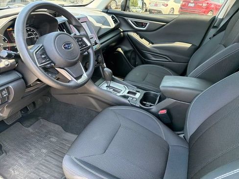 Used 2020 Subaru Forester w/ Popular Package #1 AWD/4WD image 17