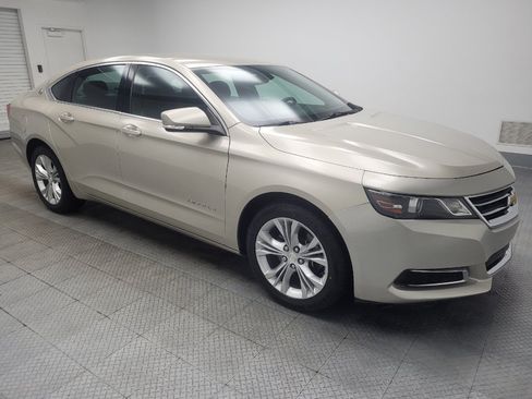Used 2014 Chevrolet Impala LT w/ Convenience Package FWD image 11