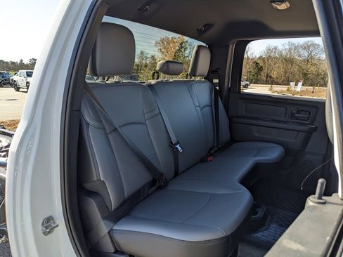 New 2026 RAM 5500 Tradesman w/ Chrome Appearance Group AWD/4WD image 36