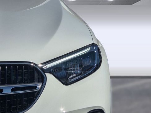 Used 2026 Mercedes-Benz GLC 300 4MATIC image 11