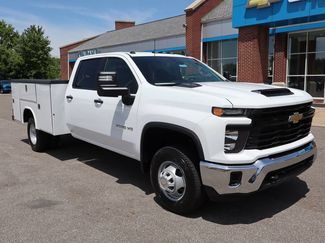 New 2026 Chevrolet Silverado 3500 W/T w/ WT Convenience Package AWD/4WD video 3