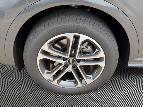 New 2026 Audi Q5 2.0T AWD/4WD image 12