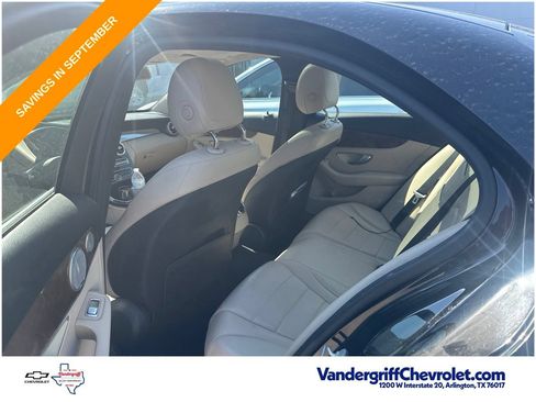 Used 2015 Mercedes-Benz C 300 4MATIC Sedan image 11