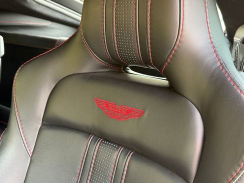 Used 2020 Aston Martin V8 Vantage Coupe RWD image 5