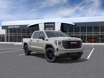 New 2026 GMC Sierra 1500 Pro w/ Graphite Edition