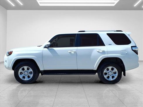 Used 2024 Toyota 4Runner SR5 Premium AWD/4WD image 7