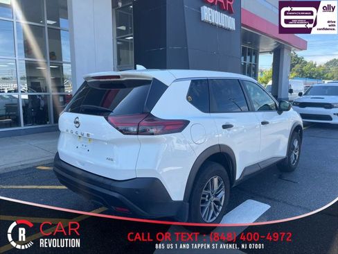Used 2021 Nissan Rogue S AWD/4WD image 6