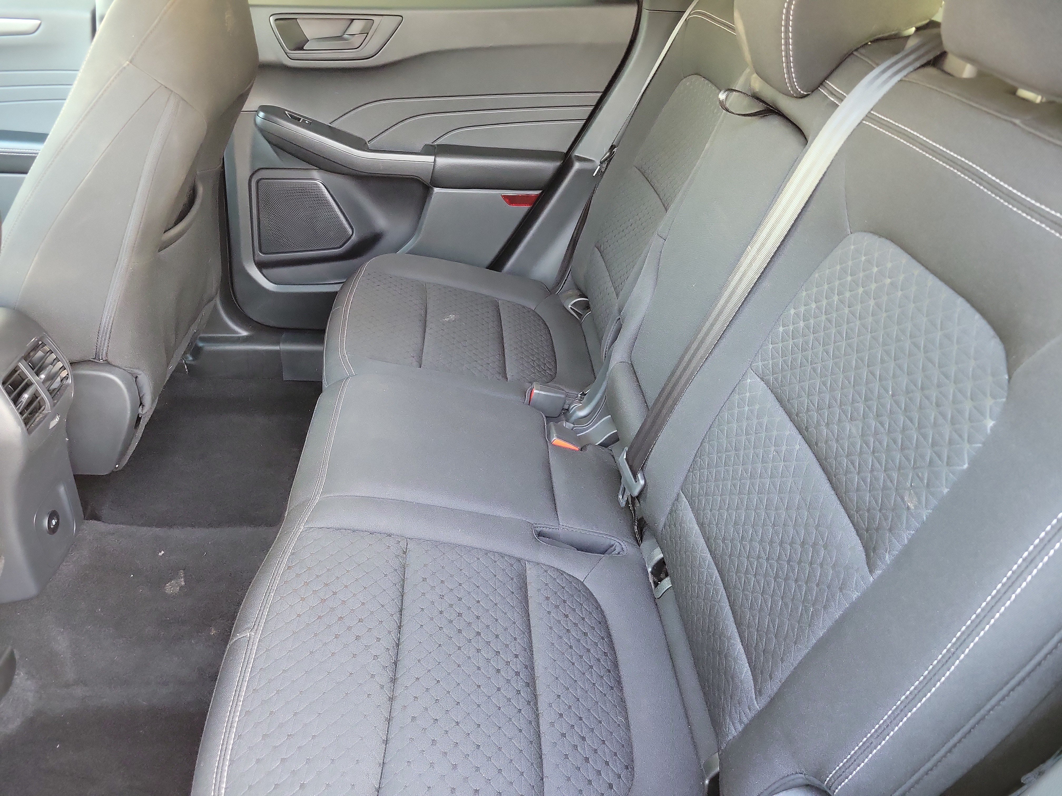Used 2025 Ford Escape Active w/ Tech Pack #1 FWD image 12