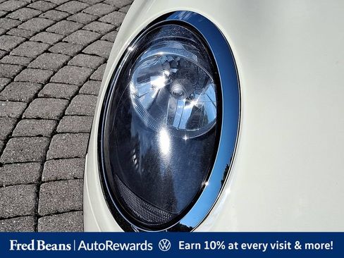 Used 2021 MINI Cooper 4-Door Hardtop w/ Storage Package FWD image 14