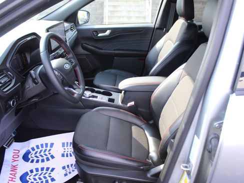 Used 2023 Ford Escape ST-Line w/ Tech Pack #1 image 19