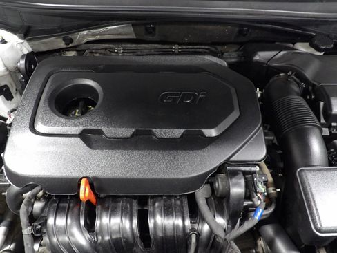 Used 2017 Hyundai Sonata SE image 14