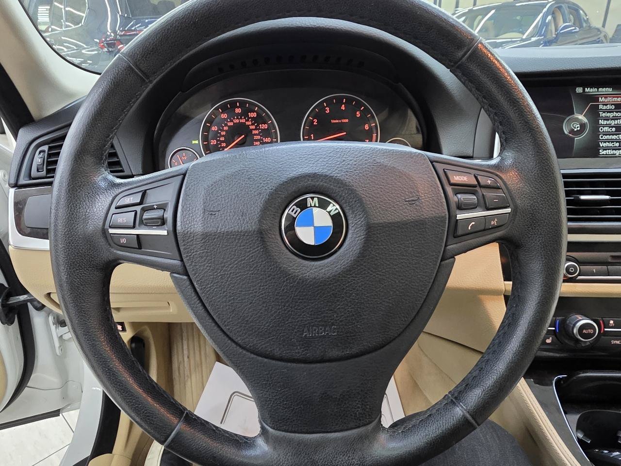 Used 2014 BMW 535i Sedan RWD image 28