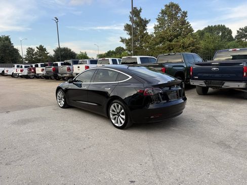 Used 2018 Tesla Model 3 Long Range RWD image 4