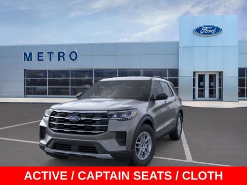 New 2026 Ford Explorer Active image 3