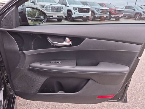 Used 2023 Kia Forte GT-Line w/ GT-Line Premium Package FWD image 35