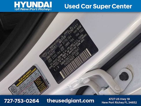 Used 2020 Hyundai Venue SEL w/ Convenience Package FWD image 28