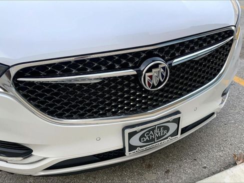 Used 2021 Buick Enclave Avenir w/ Avenir Technology Package image 30