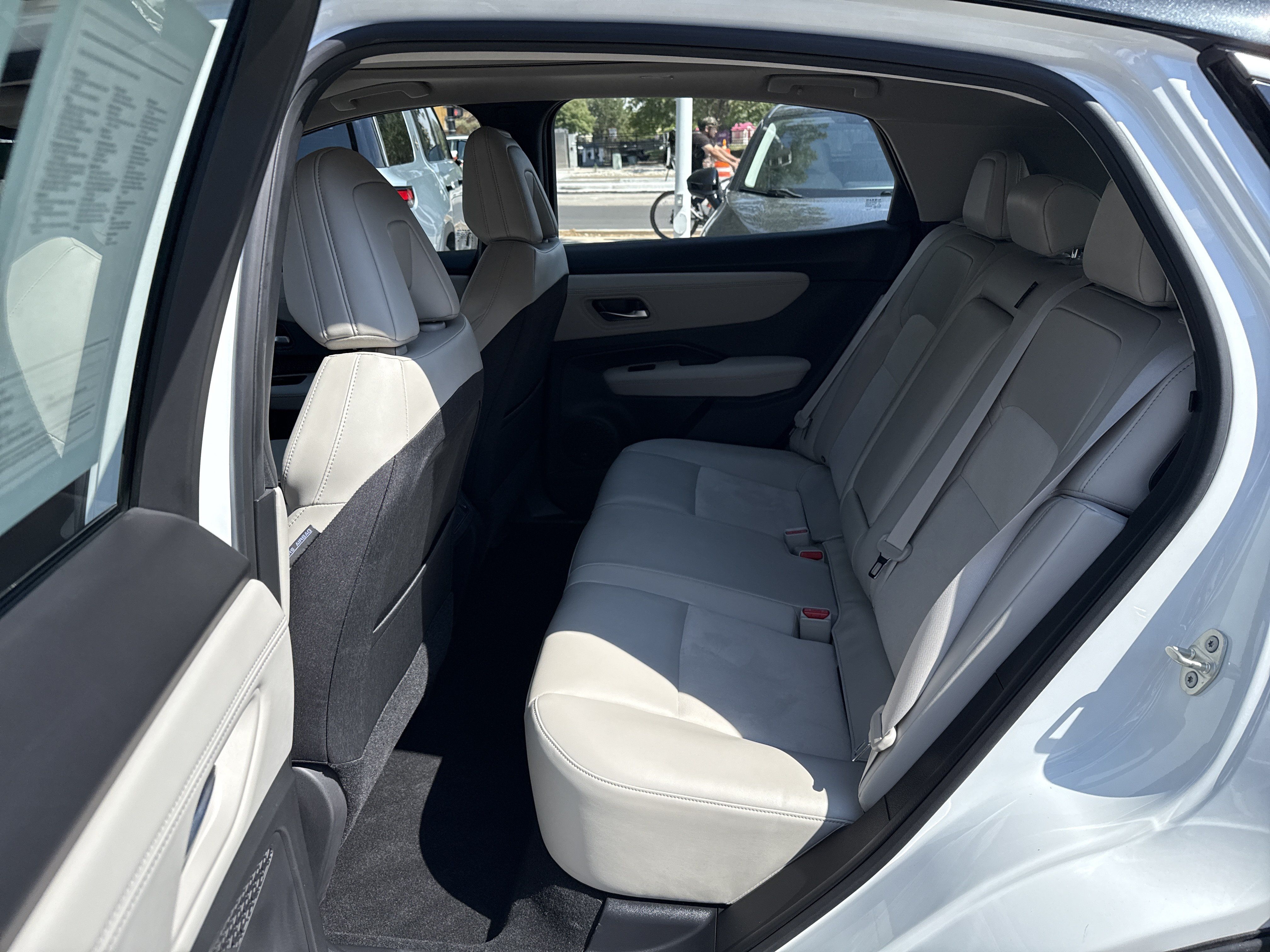 Certified 2024 Nissan Ariya AWD image 20
