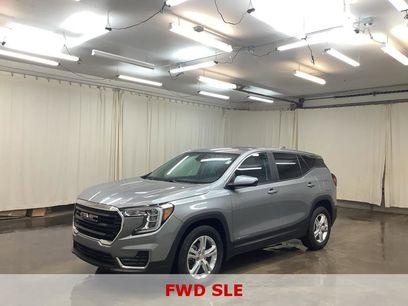 Used 2024 GMC Terrain SLE