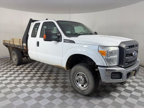 Used 2015 Ford F250 XL w/ Power Equipment Group AWD/4WD image 1