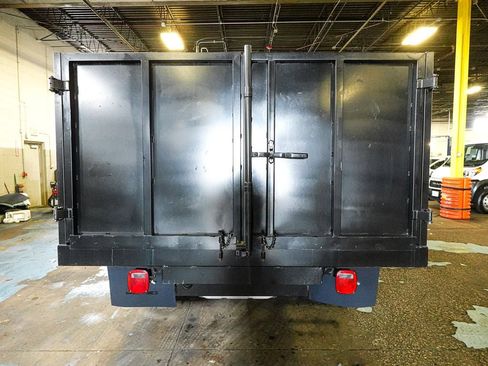 Used 2025 Ford E-350 and Econoline 350 Super Duty w/ Power Equipment Group image 5