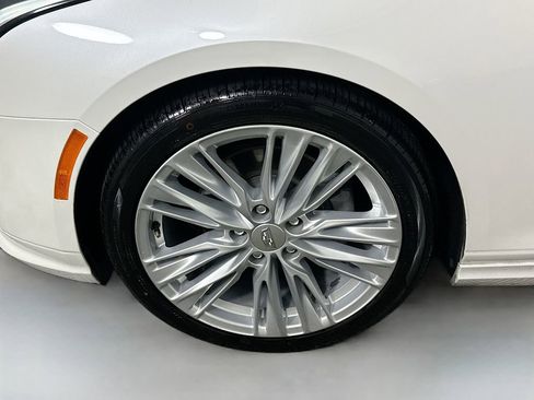 Used 2022 Cadillac CT4 Premium Luxury RWD image 32