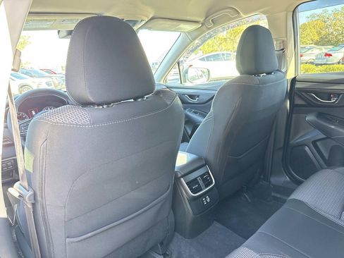 Used 2023 Subaru Outback Premium image 12