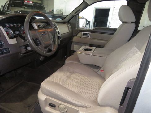 Used 2010 Ford F150 XLT image 18
