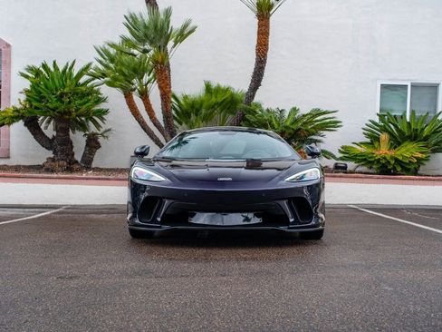 Used 2023 McLaren GT RWD image 2