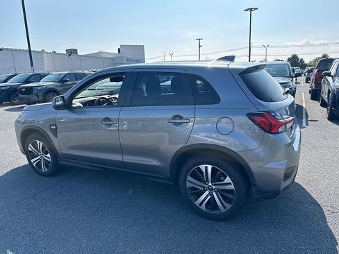 Used 2025 Mitsubishi Outlander Sport ES AWD/4WD image 3