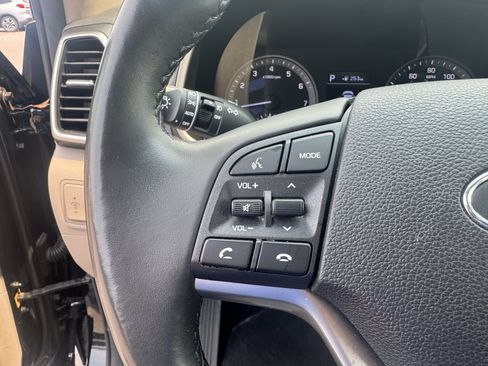 Used 2021 Hyundai Tucson Limited AWD/4WD image 18