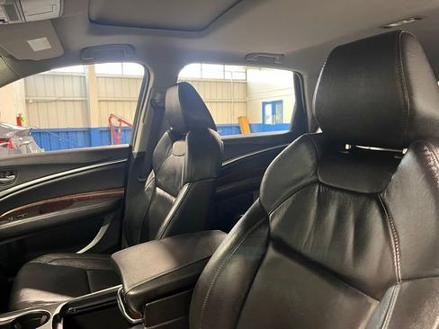 Used 2020 Acura MDX FWD image 22