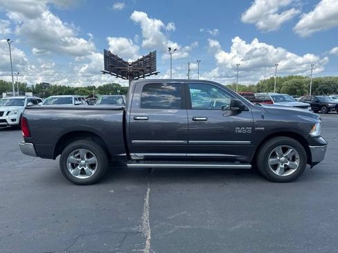 Used 2018 RAM 1500 Big Horn AWD/4WD image 11