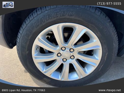 Used 2018 Land Rover Discovery Sport SE AWD/4WD image 10