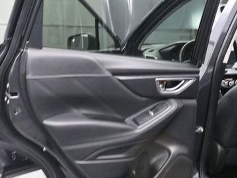 Used 2019 Subaru Forester Limited w/ Popular Package #3 AWD/4WD image 12