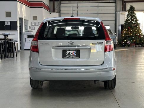 Used 2009 Hyundai Elantra image 3