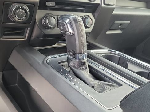 Used 2017 Ford F150 XLT w/ Equipment Group 302A Luxury RWD image 30