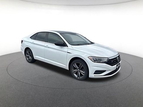 Used 2019 Volkswagen Jetta R-Line FWD image 1
