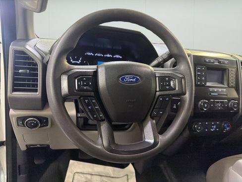 Used 2022 Ford F250 XL w/ STX Appearance Package AWD/4WD image 17