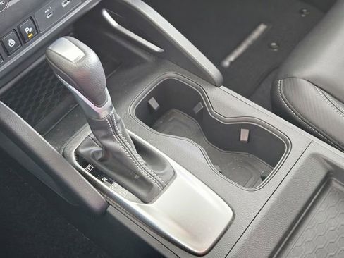 Certified 2024 Nissan Frontier 2WD Crew Cab image 26