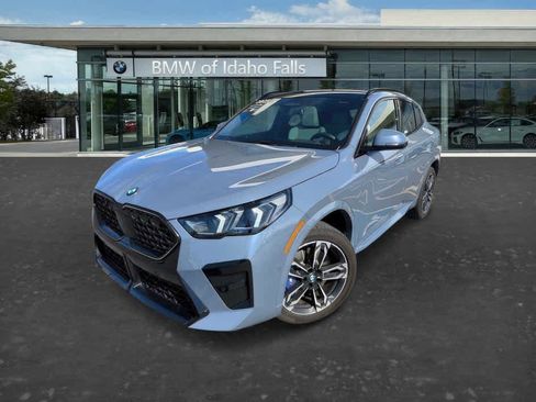 Certified 2026 BMW X2 xDrive28i AWD/4WD image 6