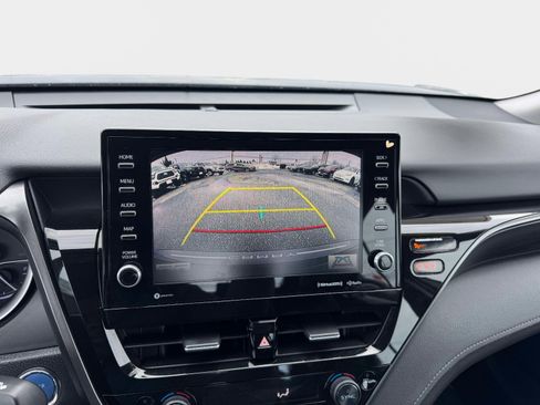 Certified 2021 Toyota Camry XLE image 31