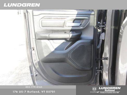 Used 2022 RAM 1500 Big Horn AWD/4WD image 40