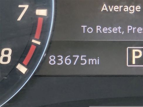 Used 2022 Nissan Frontier SV image 25