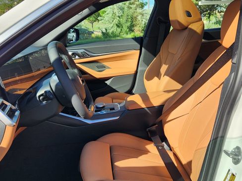 New 2026 BMW i4 xDrive40i w/ Premium Package AWD/4WD image 10