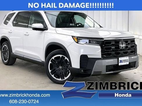 New 2026 Honda Pilot Touring image 1