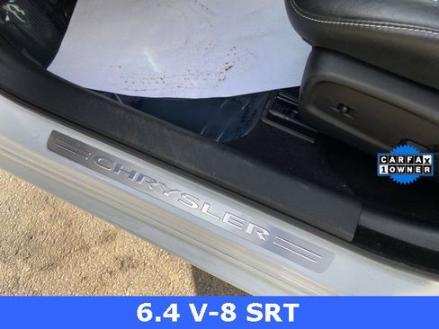 Used 2023 Chrysler 300 C image 12